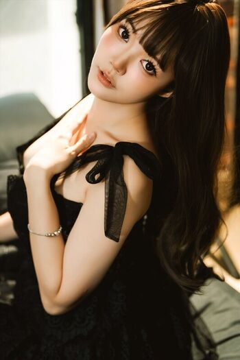Ying Tze