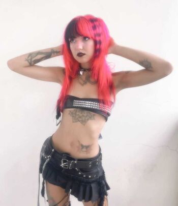 Full leaked Yoifox private onlyfans photo