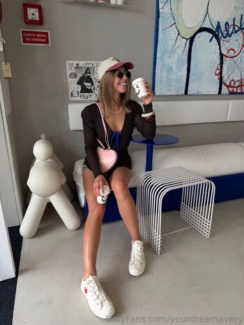 Full leaked Yourdreamavery private onlyfans photo
