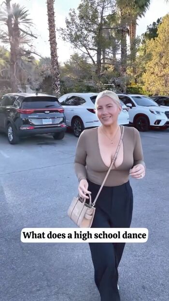 Full leaked Yourmomal private onlyfans photo