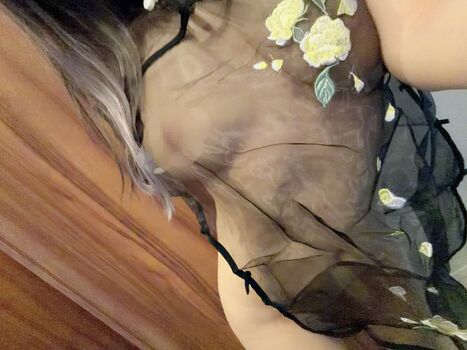 Full leaked Yui hiiragi private onlyfans photo