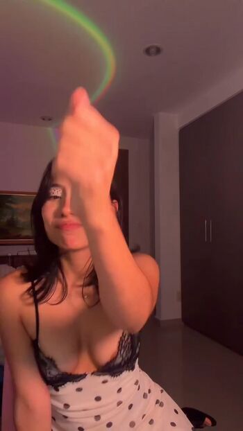 Full leaked Yuitenaa private onlyfans photo