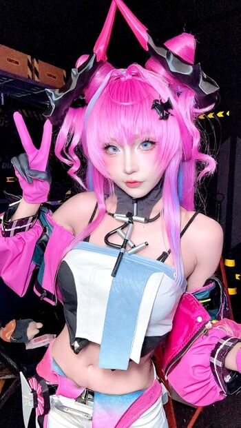 Full leaked Yujeen private onlyfans photo