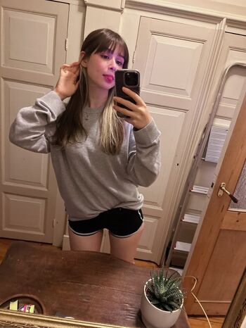 Full leaked Danni ellexo/ private onlyfans photo