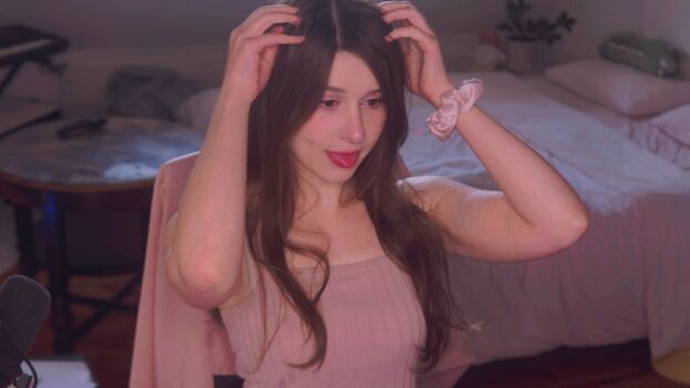 Full leaked Liyabunny/ private onlyfans photo
