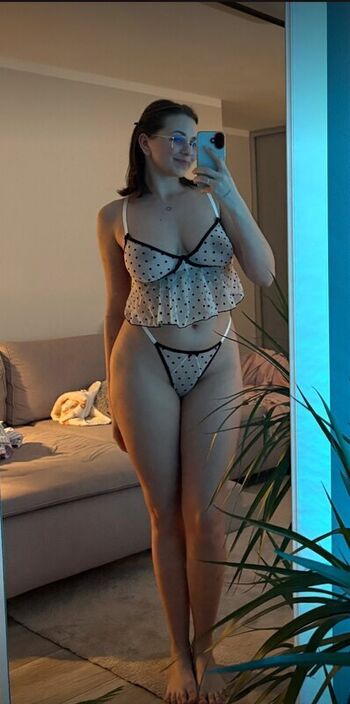 Full leaked Yulkachash private onlyfans photo