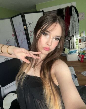 Full leaked Yumifps private onlyfans photo