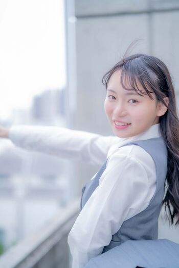 Yuna Shirahoshi 白星優菜