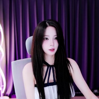 Full leaked Yunhee private onlyfans photo