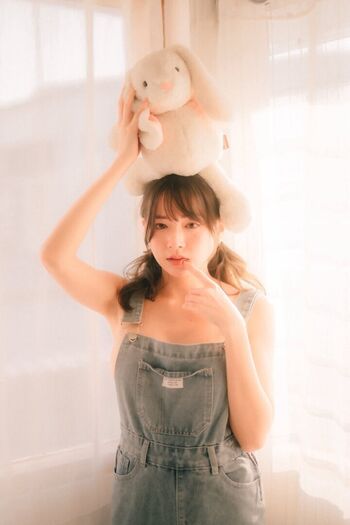 Yunjing Saehun