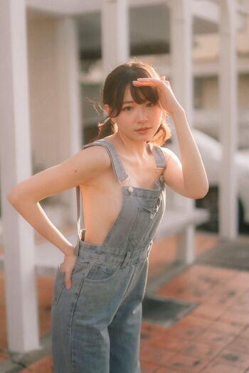 Full leaked Yunjing saehun page private onlyfans photo