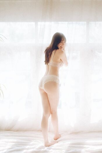 Full leaked Yunjing saehun page private onlyfans photo