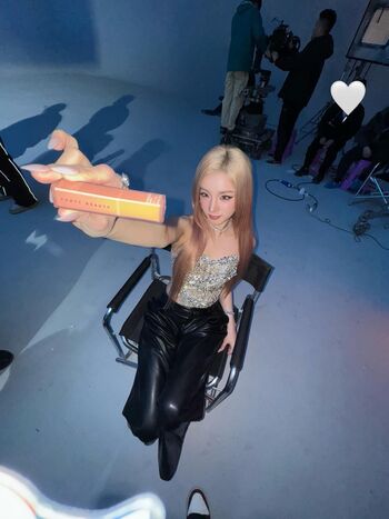 Full leaked Honeygirl/ private onlyfans photo