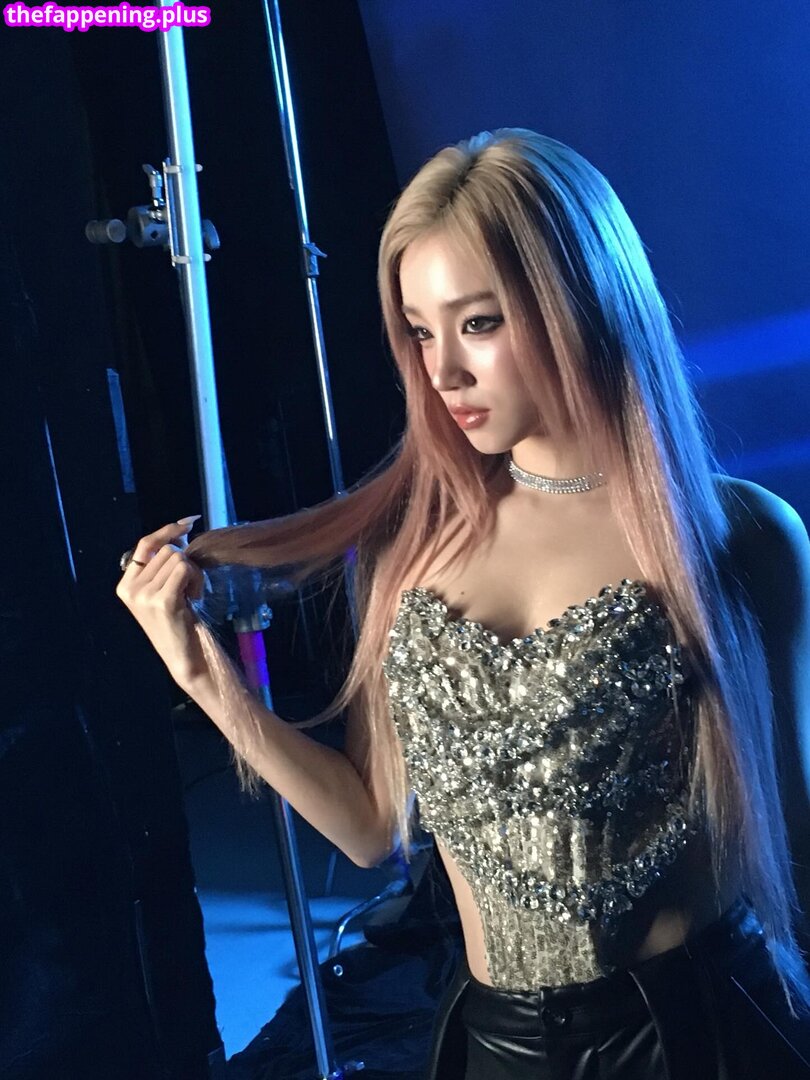 Full leaked Loladubrul private onlyfans photo