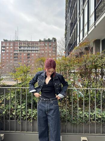 Full leaked Mira luv/ private onlyfans photo