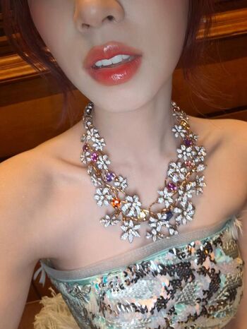 Full leaked Yuqi private onlyfans photo