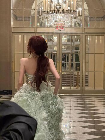 Full leaked Yuqi private onlyfans photo