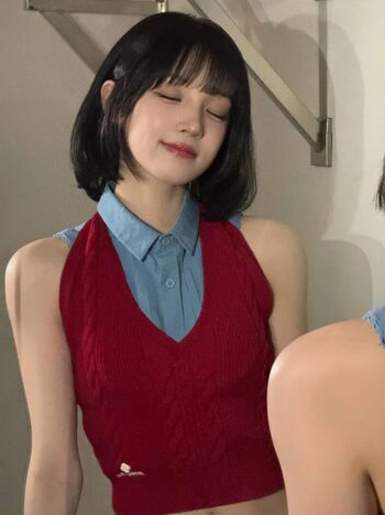 Full leaked Yuqi page private onlyfans photo