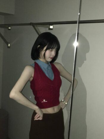 Full leaked Yuqi page private onlyfans photo