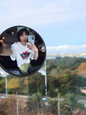 Full leaked Yuqi private onlyfans photo