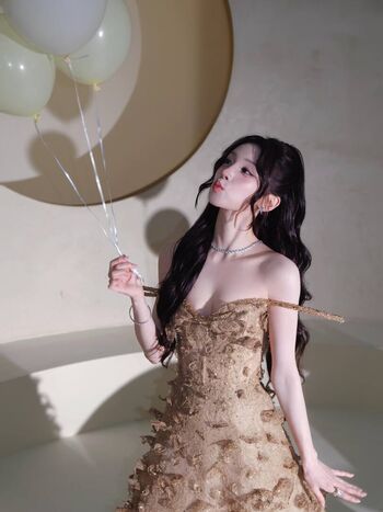 Full leaked Bailey jay/ private onlyfans photo