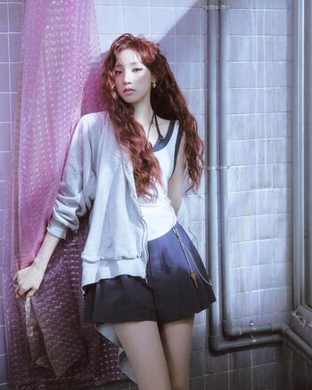 Full leaked Yuqi page private onlyfans photo