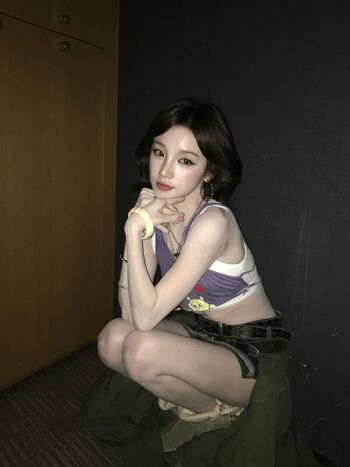 Full leaked Molly cemma/ private onlyfans photo