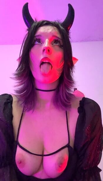 Full leaked Yuyuchan private onlyfans photo