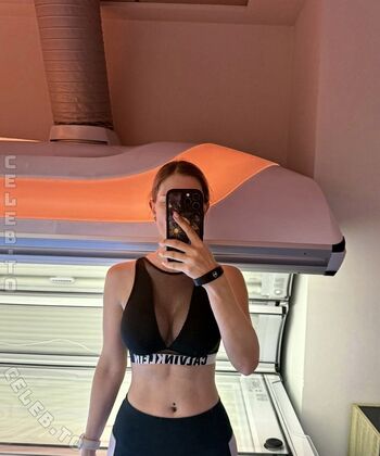 Full leaked Yve gaming private onlyfans photo