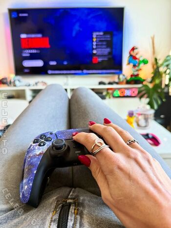 Full leaked Yve gaming private onlyfans photo