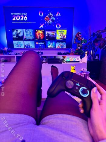 Full leaked Yve gaming private onlyfans photo