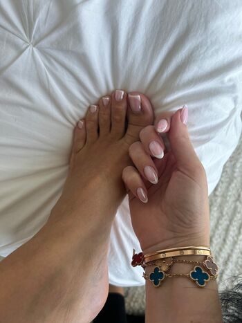 yvonne_bar
