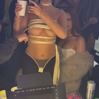 Zahia Dehar