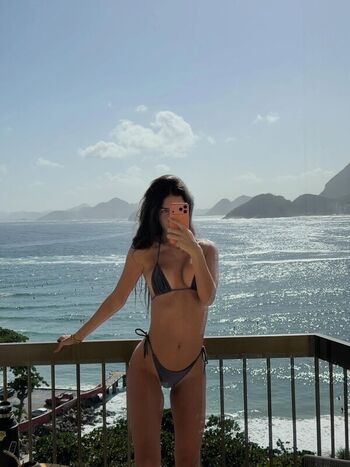 Full leaked Zaira nara private onlyfans photo