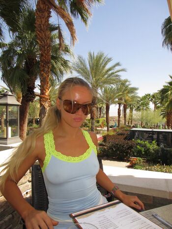 Full leaked Zara larsson  page private onlyfans photo