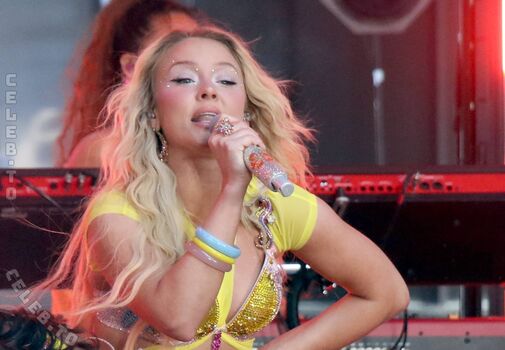 Full leaked Zara larsson  page private onlyfans photo