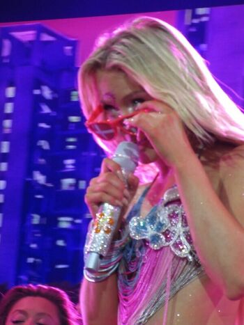 Full leaked Zara larsson  page private onlyfans photo