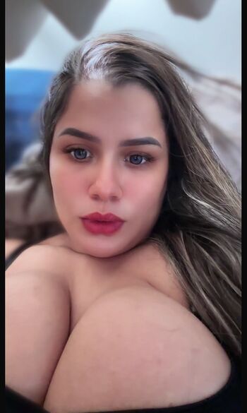 Full leaked Zarinha private onlyfans photo