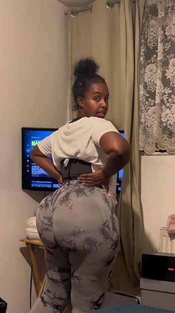 Full leaked Narbet perez/ private onlyfans photo