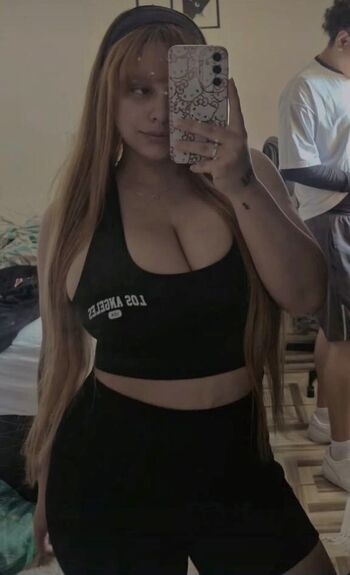 Full leaked Zbeatriste private onlyfans photo