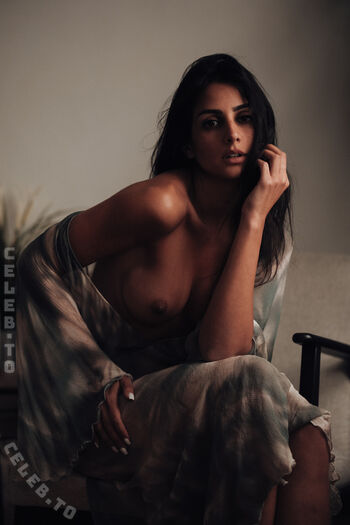 Full leaked Zeinamdl page private onlyfans photo