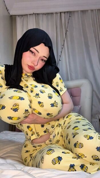 Full leaked Zelal private onlyfans photo