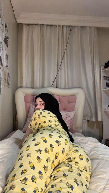 Full leaked Zelal private onlyfans photo