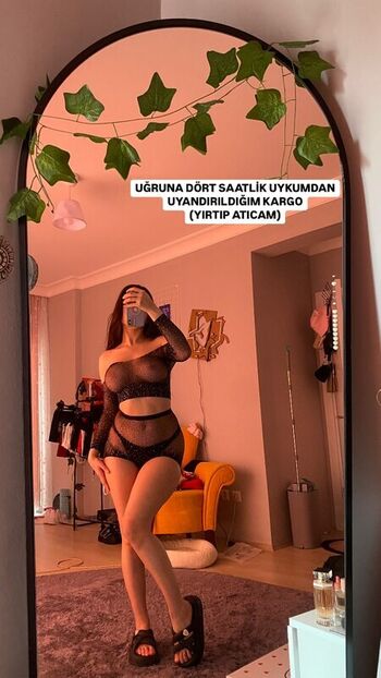 Full leaked Zeynepiksy zeynep private onlyfans photo