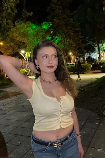 Full leaked Zhla private onlyfans photo