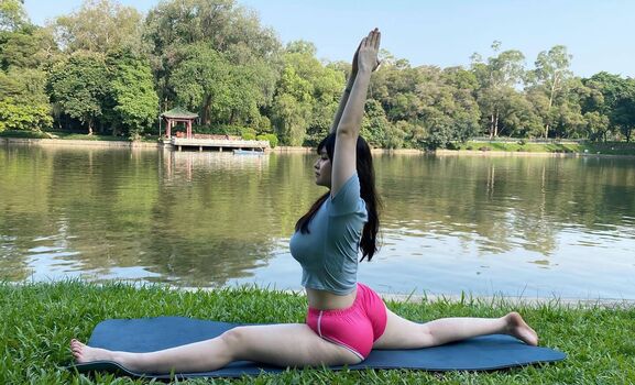 Full leaked Zhouyiqin private onlyfans photo