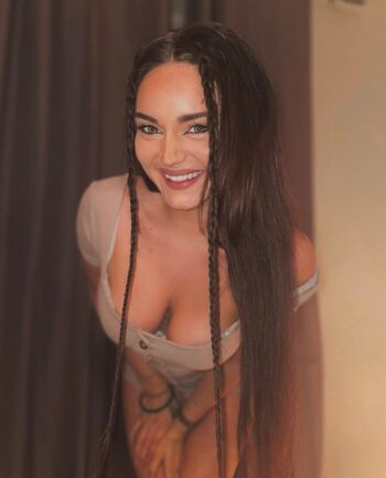 Full leaked Zodebut private onlyfans photo