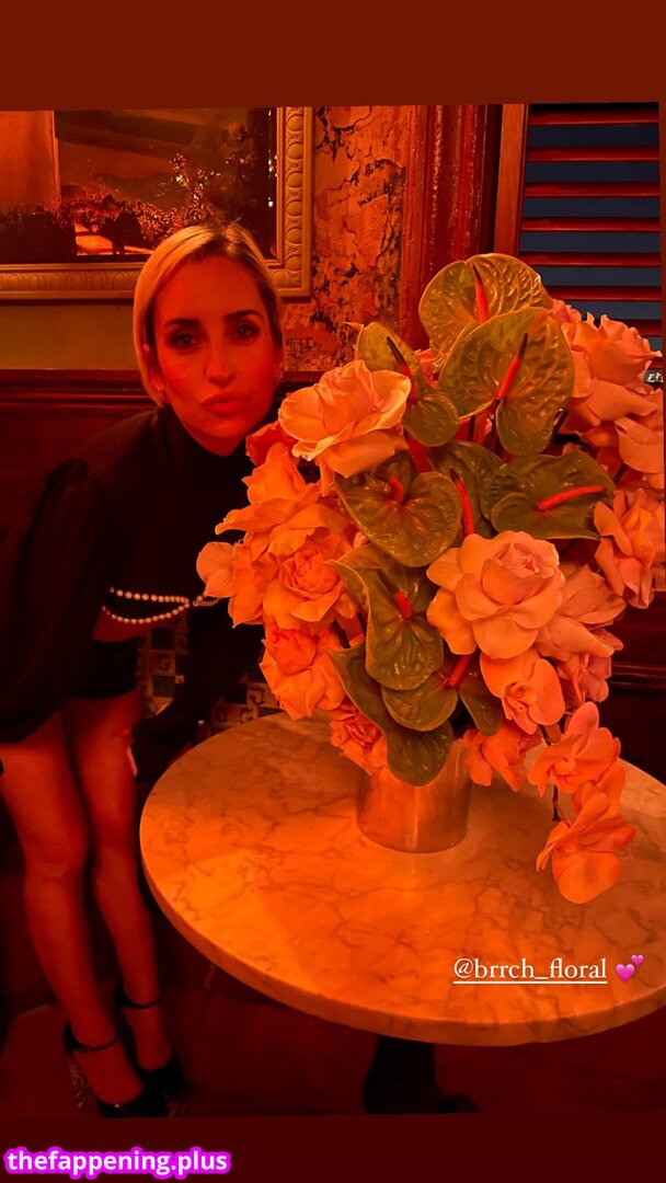 Zoe Lister Jones / https: / zoelisterjones Nacktes OnlyFans Foto #16