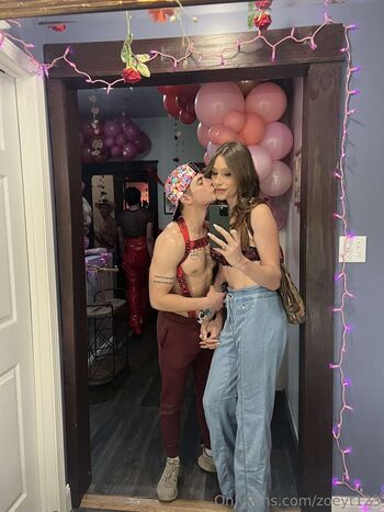 Full leaked Zoeyt page private onlyfans photo