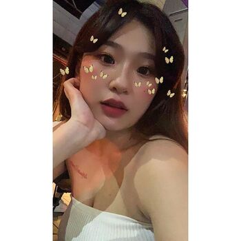 Full leaked Zoeytaiii zoey page private onlyfans photo